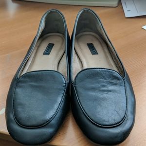 Ecco flats